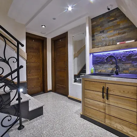 Swarna Wynajem Pokoi Habitación en casa particular *