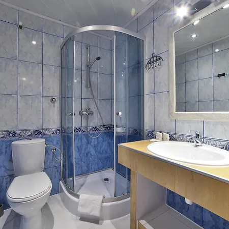 Swarna Wynajem Pokoi Habitación en casa particular *