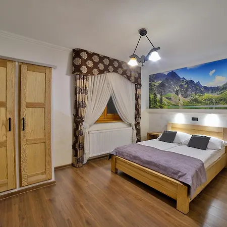 Swarna Wynajem Pokoi *